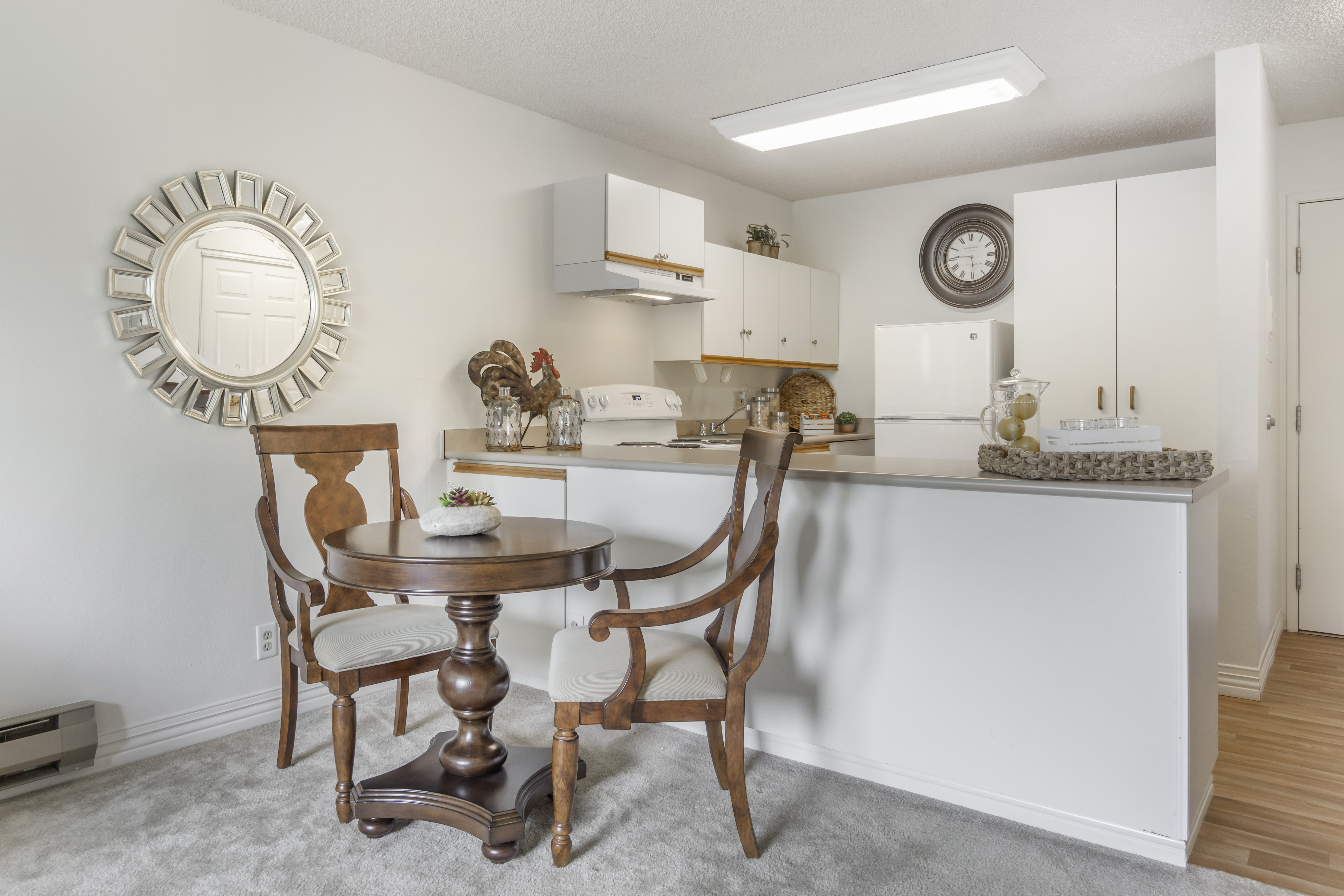 Allenmore Il Apartment Kitchen Dining Nook